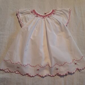 Chloe Louise girls 6-9 month white smocked top dress pink accents, EUC